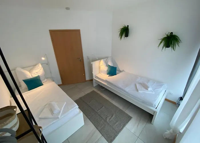 公寓 Gross, Modern, Vollausgestattet, Gemuetlich Mit Kueche Und Parkplatz Fuer Urlaub Oder Business *