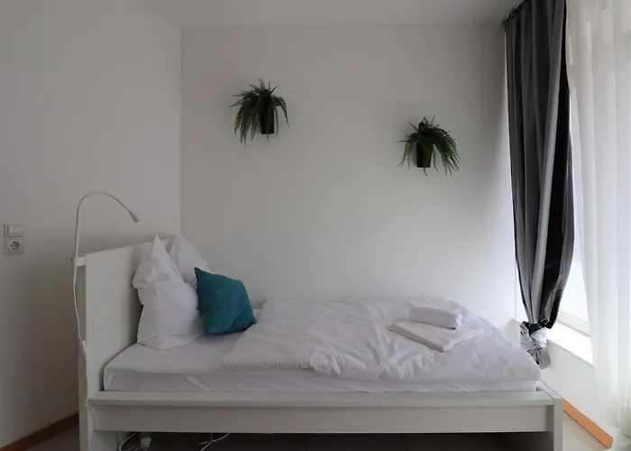 Gross, Modern, Vollausgestattet, Gemuetlich Mit Kueche Und Parkplatz Fuer Urlaub Oder Business 公寓 Kettig